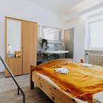 Gemuetliches Gaestehaus Am Rhein! Tatil Evi